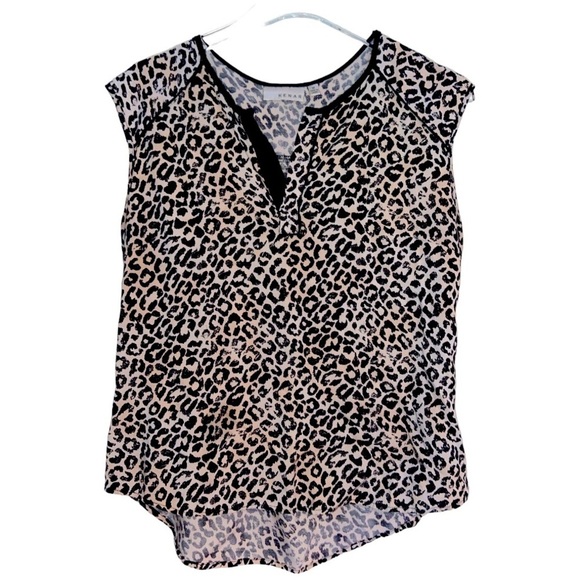 KENAR Animal Print Short Sleeve Top Size Medium. - Picture 5 of 5